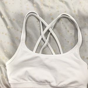 White athlete sports bra XS